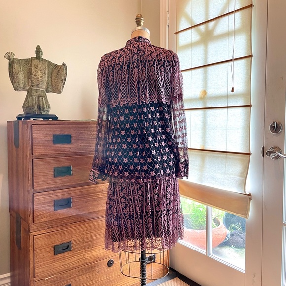 Pink Lace Damianou Dress - Picture 7 of 8